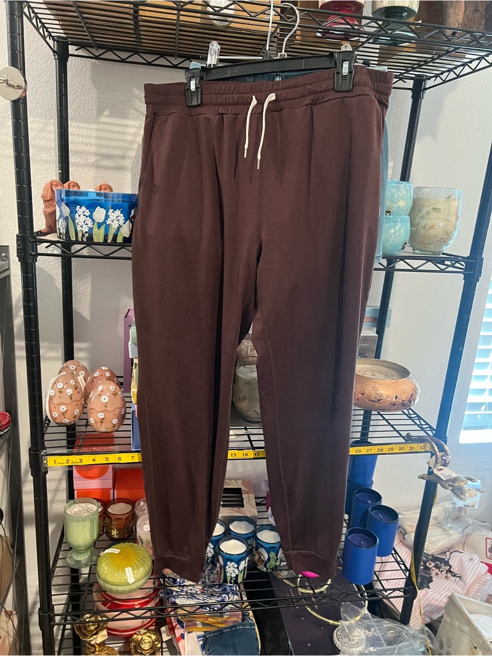 VUORI WOMEN'S PERFORMANCE JOGGER, XL NWOT - Picture 7 of 9
